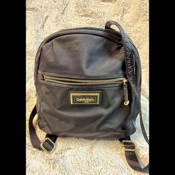 Calvin Klein Bags Calvin Klein Belfast Nylon Key Item Zip Around